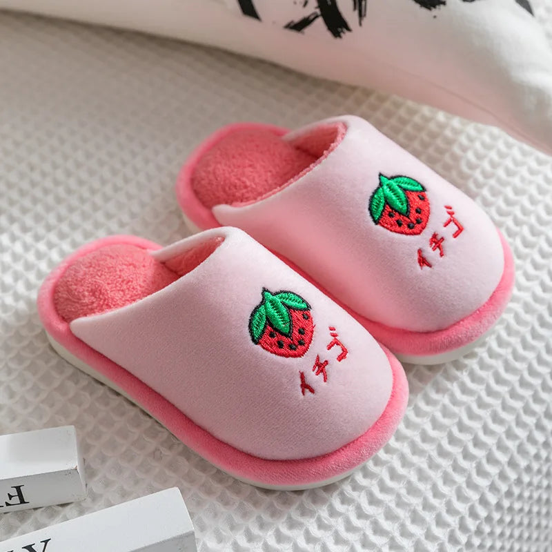 Chaussons enfant chauds et antidérapants